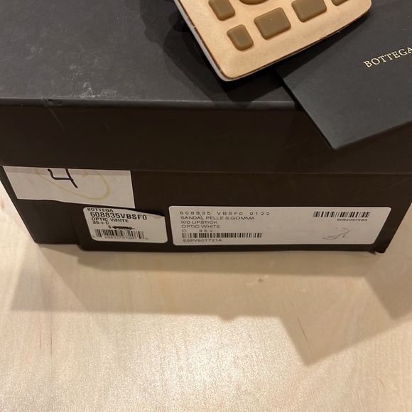 Bottega Veneta Optic White Sandal - Picture 9 of 9